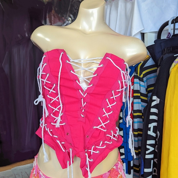 Pink laced up corset top - Picture 2 of 4
